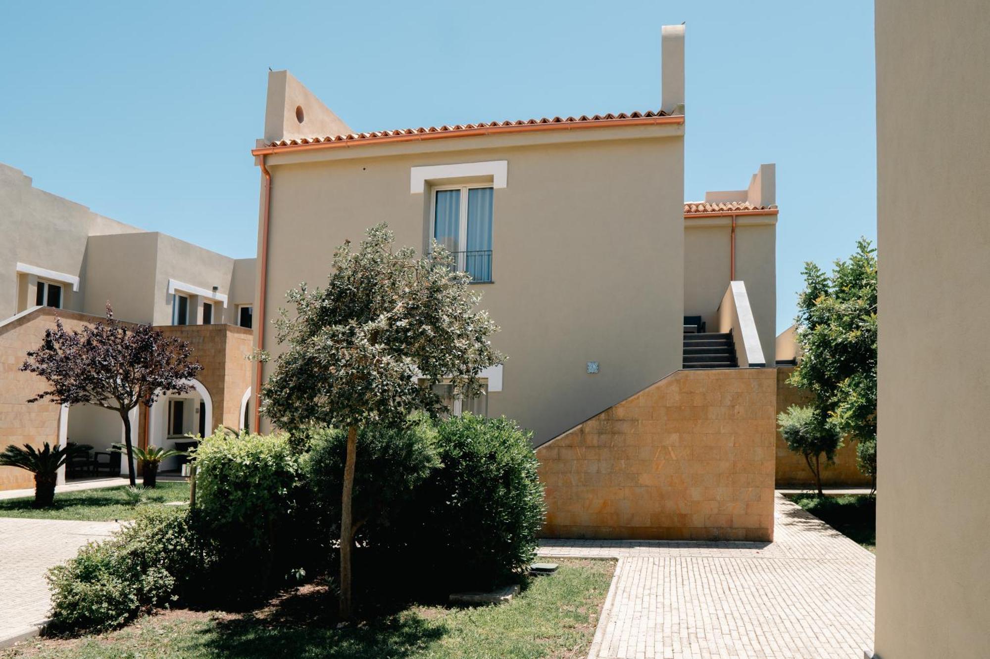 فانوسا Residence Archimede المظهر الخارجي الصورة