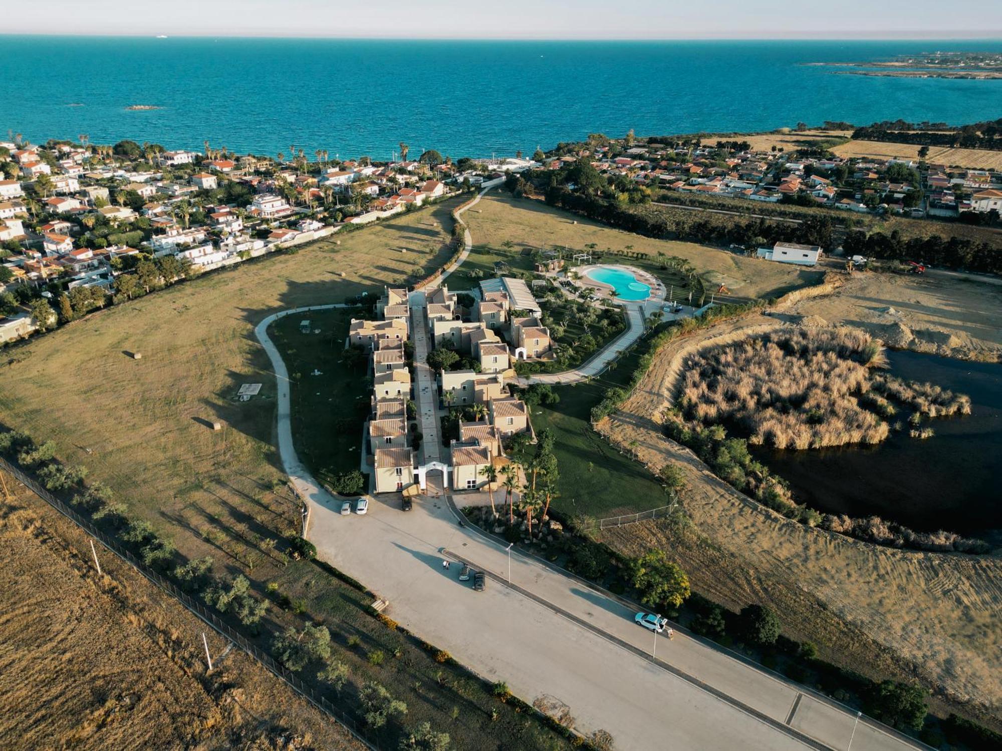 فانوسا Residence Archimede المظهر الخارجي الصورة